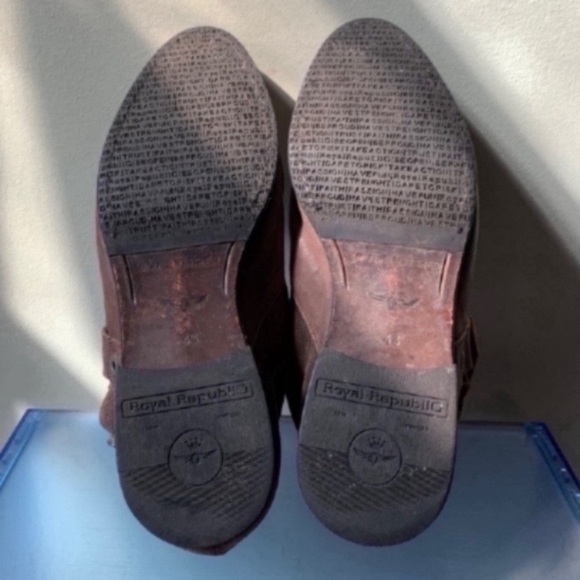 Rare Denmark 🇩🇰 Royal Republiq Distressed Ankle Buckle Boots - Picture 10 of 16